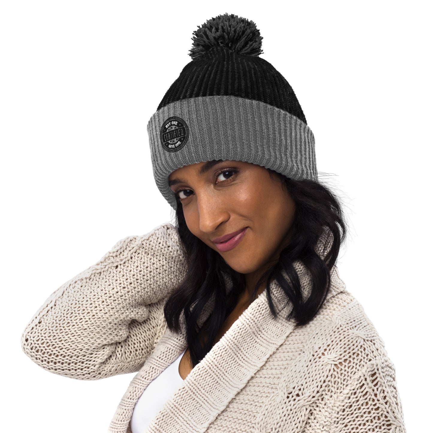Bonnet à Pompon Buy 1 Give 1